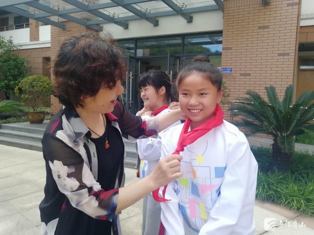 dea68d771ea56ec5dae0c7ea3d5070a4.jpg dea68d771ea56ec5dae0c7ea3d5070a4.jpg