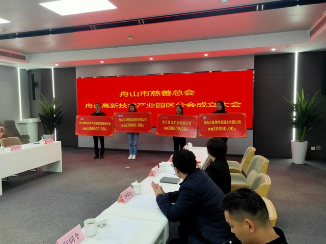 6a6a00f16170c02fba198e2e6af20021.jpg 6a6a00f16170c02fba198e2e6af20021.jpg