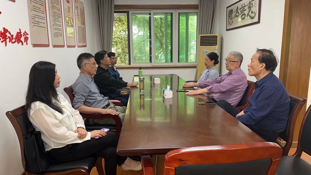 dee7fd4bfa9ee577e0d822dff41673d3.jpg dee7fd4bfa9ee577e0d822dff41673d3.jpg