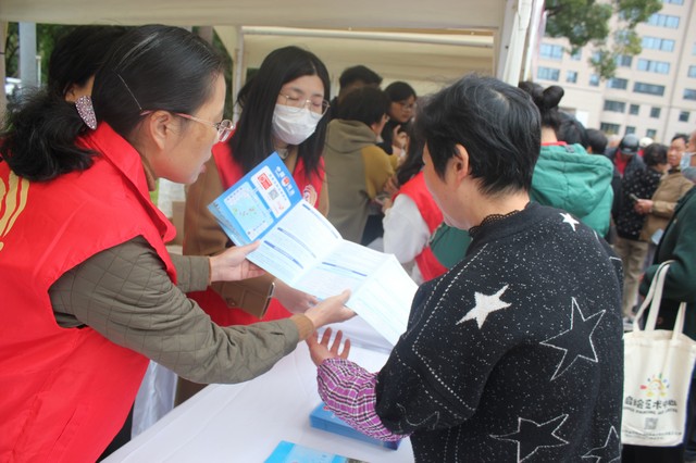 a0ccfdea1045658ea8289a1c4062166e.jpg a0ccfdea1045658ea8289a1c4062166e.jpg