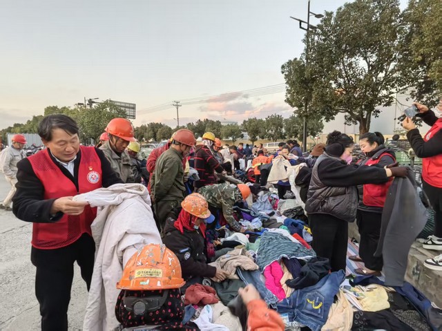 ff071398c71ef1d4594f656e8c9f2054.jpg ff071398c71ef1d4594f656e8c9f2054.jpg